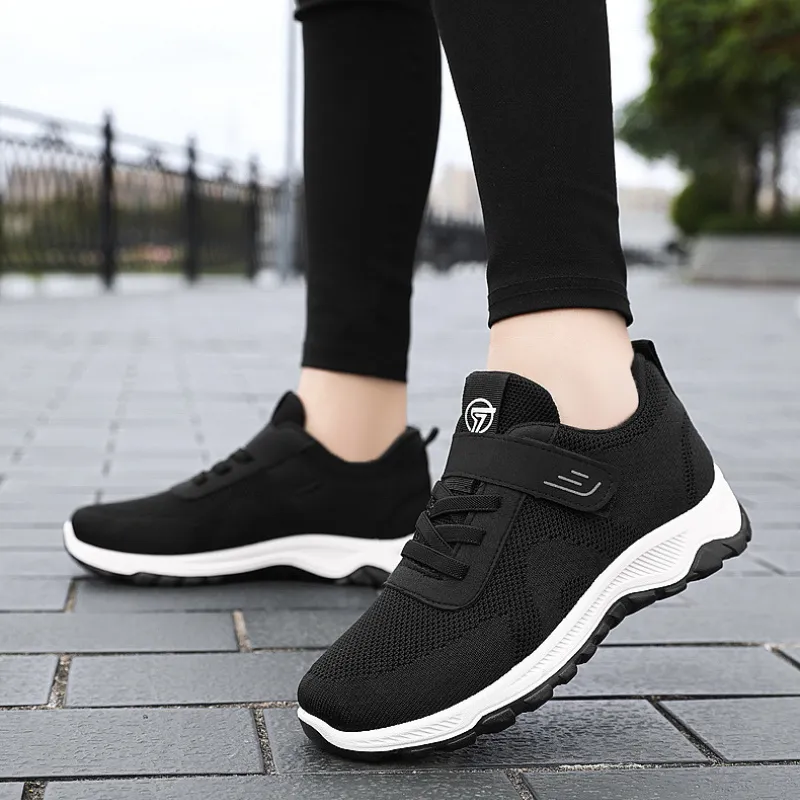 Cuzcare Orthopedic Women Shoes Breathable Lace-Up Women Vulcanized Sneakers