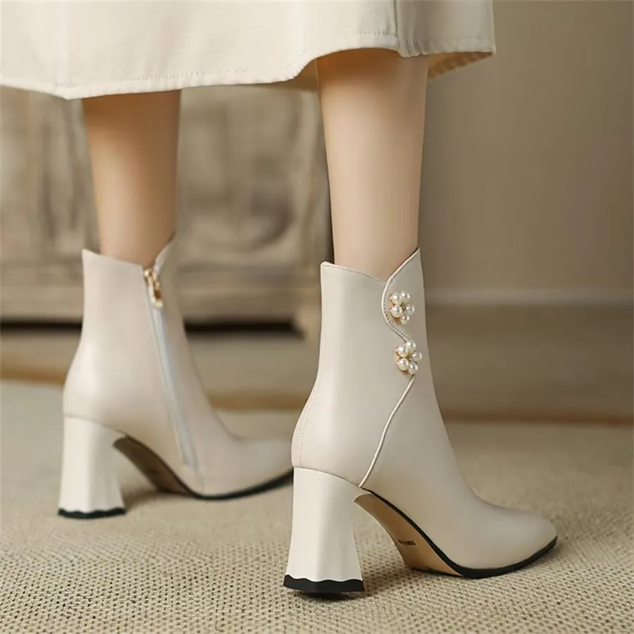 Veltique Chic Zip Boots