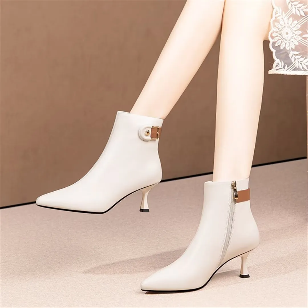 Veltique Chic Zippered Ankle Booties